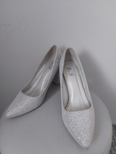 zara salonke na stiklu: Pumps, 39
