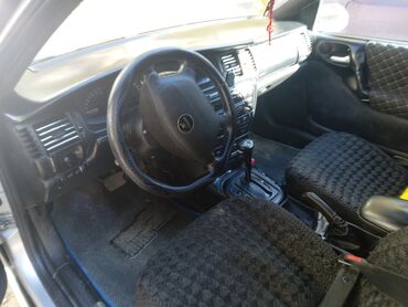 Opel: Opel Vectra: 2 l | 2000 il 322290 km Sedan — 7