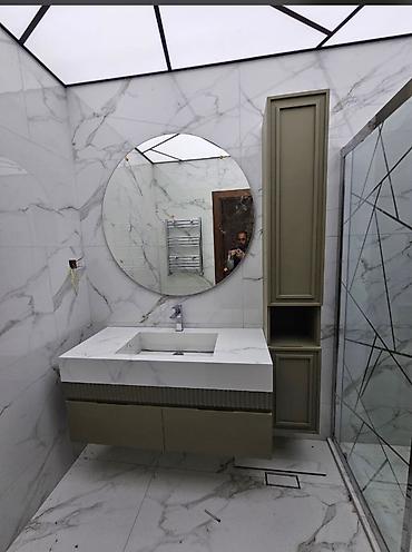 Hamam dolabları: Mərmər naxışlı vanna otağı mebeli və aksesuar dəsti - Üst hissə: Ağ — 1
