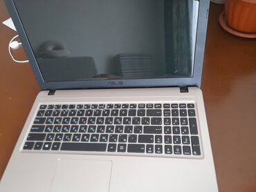 ноутбук за 15 тысяч: Ноутбук, Asus, 4 ГБ ОЭТ, 15 ", Колдонулган, Жумуш, окуу үчүн, эс тутум HDD