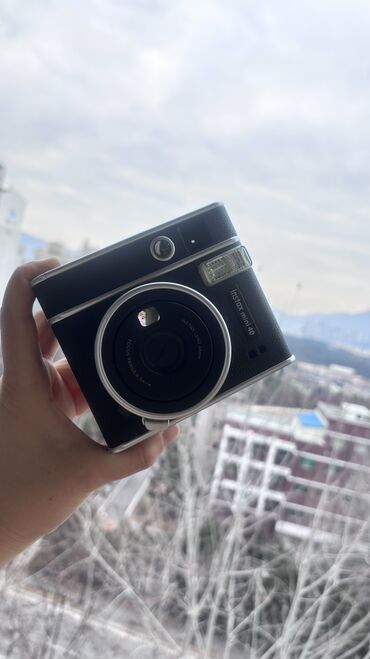 пленочные фотоаппараты: Продаю фотоаппарат instax mini 40 от Fujifilm Corporation. В комплект