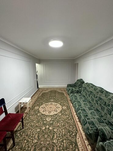 суточные квартиры каракол: 58 м², 3 комнаты, Бронированные двери, Балкон застеклен, Евроремонт
