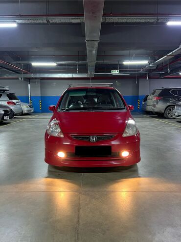 Honda: Honda Fit: 2002 г., 1.3 л, Вариатор, Бензин, Хэтчбэк at lalafo.kg — 10 Honda: Honda Fit: 2002 г., 1.3 л, Вариатор, Бензин, Хэтчбэк — 10