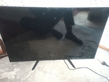 патстафка телевизор: ПродаюТелевизор на запчасть android13 LED TV Экран сломанный надо