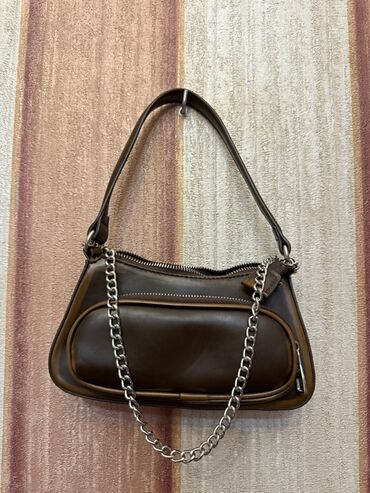 pencekler qadin ucun: Çiyin çantası, Yeni