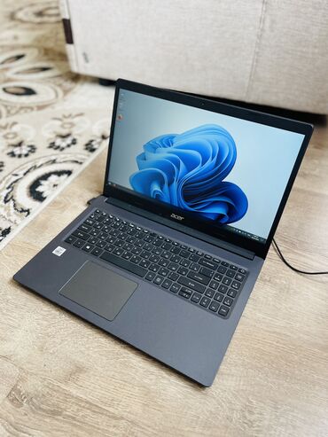 компьютере: Ноутбук, Acer, 8 ГБ ОЗУ, Intel Core i3, 15.6 ", Б/у, Игровой, память SSD
