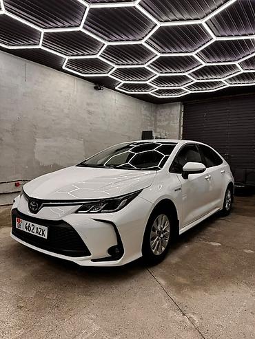 byd ev: Toyota Corolla: 2024 г., 1.8 л, Вариатор, Гибрид, Седан — 3