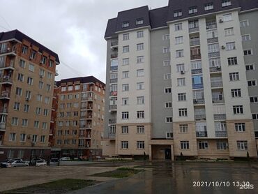 Офисы: Продаю Офис 232 м², Без ремонта, Без мебели, Многоэтажное здание, 1 этаж