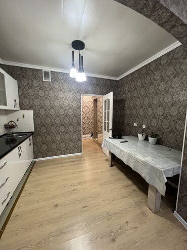 Продажа квартир: 2 комнаты, 65 м², 106 серия улучшенная, 6 этаж, Евроремонт at lalafo.kg — 17 Продажа квартир: 2 комнаты, 65 м², 106 серия улучшенная, 6 этаж, Евроремонт — 17