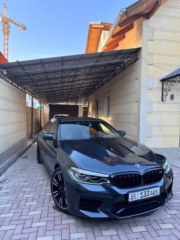 срочно в связи с переездом: BMW M5: 2019 г., 4.4 л, Автомат, Бензин, Седан