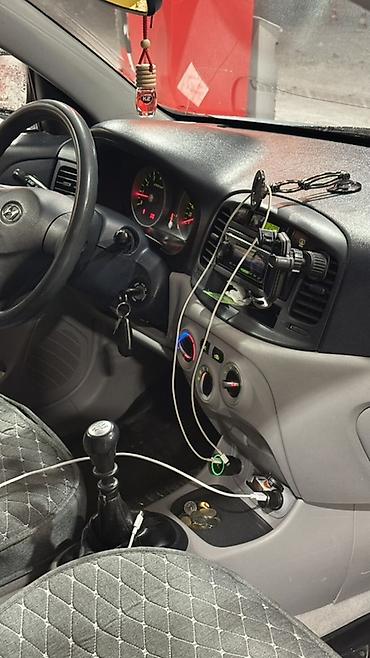 Hyundai: Hyundai Verna: 2006 г., 1.4 л, Механика, Бензин, Седан — 13