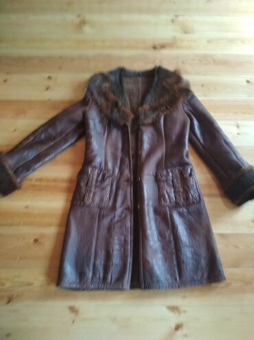 Paltolar: Qadın üçün "Şen Leather" Firmasının dublyonkası satılır. Heç bir — 3