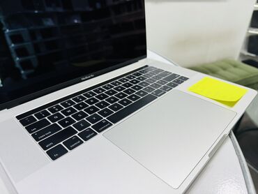 Ноутбуки: Ноутбук, Apple, 16 ГБ ОЗУ, Intel Core i7, 15.4 ", Б/у, Для несложных задач, память SSD