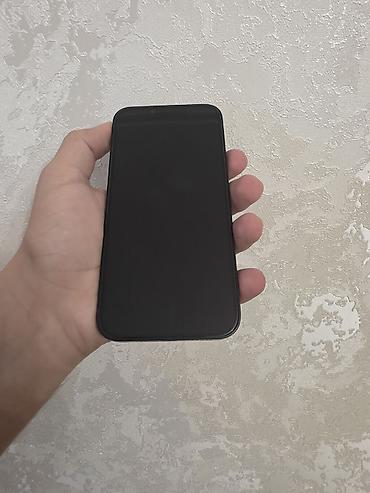 ikinci əl iphone 14: IPhone 14, 256 GB, Midnight, Barmaq izi, Face ID — 3