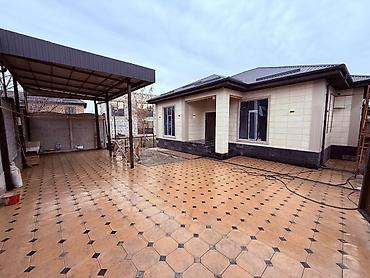 Продажа коттеджей и домов: Продаётся современный одноэтажный дом с благоустроенным двором. в — 2