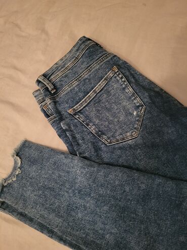 Gležnjače: Gležnjače, 38 — 17