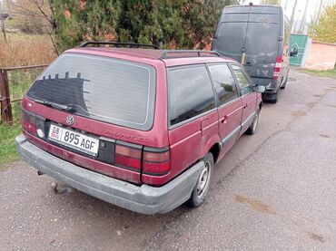 самый дешёвые машины: Volkswagen Passat: 1988 г., 1.9 л, Механика, Дизель, Универсал