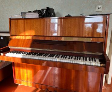 Midi-klaviaturalar: Piano satılır. Belarus. İşlənib. Yaxşı vəziyyətdə