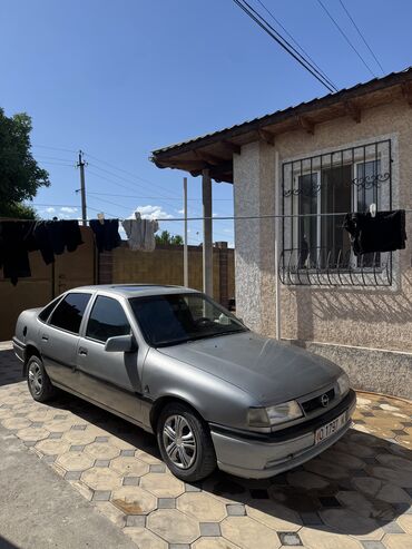 запчасти опель зафира б: Opel Vectra: 1994 г., 1.6 л, Механика, Бензин, Седан