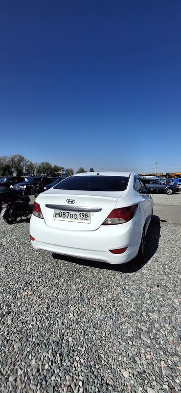 какая машина подойдет для яндекс такси: Hyundai Solaris: 2013 г., 1.4 л, Механика, Бензин, Седан