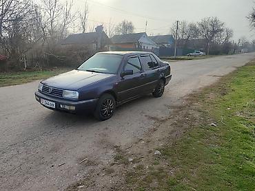 tayota vitz: Volkswagen Vento: 1993 г., 1.8 л, Механика, Бензин, Седан — 3