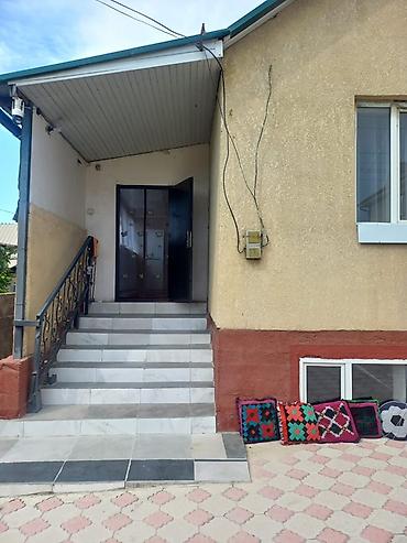 Продажа домов: 6 комнат и более, 260 м², Бишкек — 2