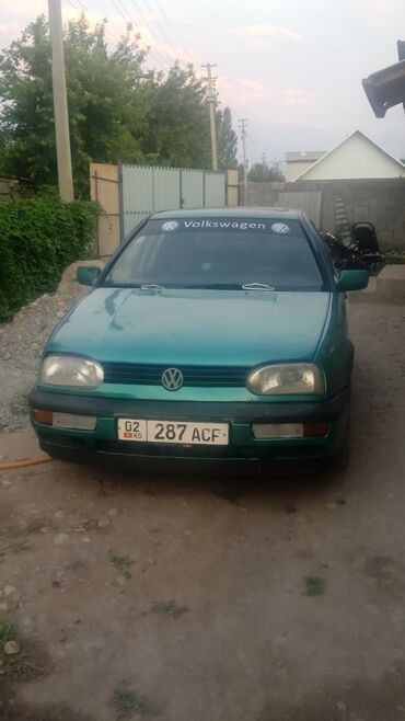 мерседес бенз с: Volkswagen Golf: 1996 г., 1.4 л, Механика, Бензин, Хетчбек
