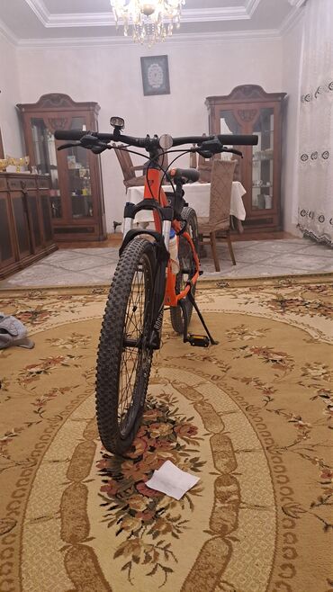 Şəhər velosipedləri: İşlənmiş Şəhər velosipedi Trek, 28", sürətlərin sayı: 18, Ünvandan götürmə