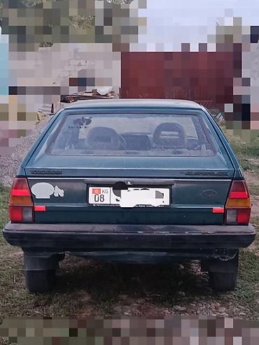 нетта л: Volkswagen Passat: 1983 г., 1.6 л, Механика, Бензин, Хэтчбэк — 5