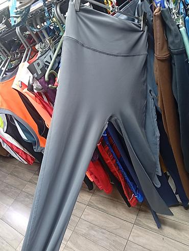 Женские спортивные леггинсы - Модели с высокой посадкой и широким at lalafo.kg Женские спортивные леггинсы - Модели с высокой посадкой и широким