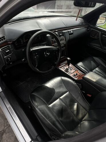 Mercedes-Benz: Mercedes-Benz E-Class: 2000 г., 4.3 л, Автомат, Бензин, Седан — 22