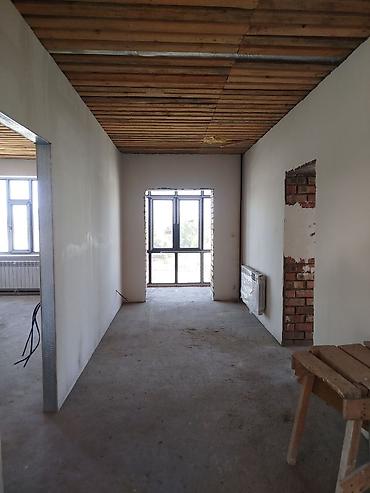 Үйлөрдү сатуу: 6 бөлмө жана андан көп, 250 м², 5 соток, Бишкек, Ак-Өргө ж/м Менчик ээси — 2