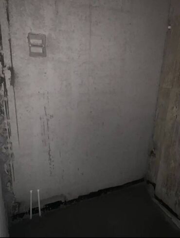 срочно сдаётся квартира маладая гвардия: 1 бөлмө, 45 кв. м, Элитка, 1 кабат, ПСО (өзү оңдоп түзөтүп бүтүү үчүн)