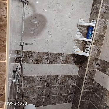 ramanida kirayə ev: 3 otaqlı mənzil – tam mebellı və texnikalı - Geniş zal: pəncərəsi — 9