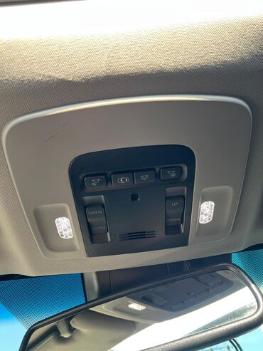 Toyota: Toyota Camry: 2020 г., 2.5 л, Гибрид — 15