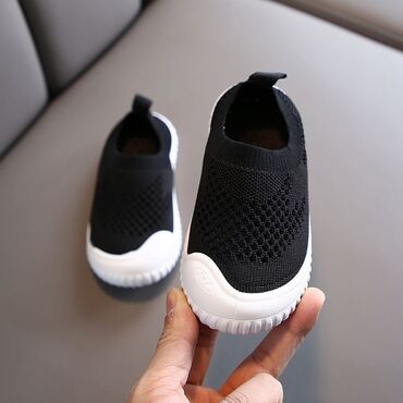 Детская обувь: Детские новые кеды. Размер 27. Цена 400с