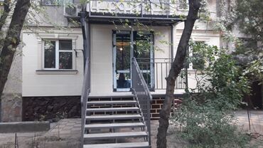 арендага столовый берилет: Офис, 50 м², В жилом комплексе, 1 линия