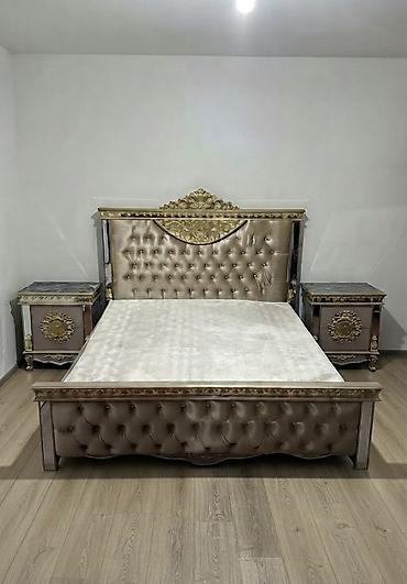 Мебель для дома: Двуспальная кровать, 2 тумбы, Трюмо, Шкаф, Б/у — 10