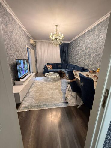 Köhnə tikili: Bakı, 7-ci mikrorayon, 3 otaqlı, Köhnə tikili, m. Dərnəgül, 55 kv. m — 3