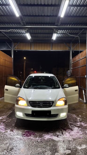 Toyota: Toyota Nadia: 2000 г., 2 л, Автомат, Бензин, Универсал