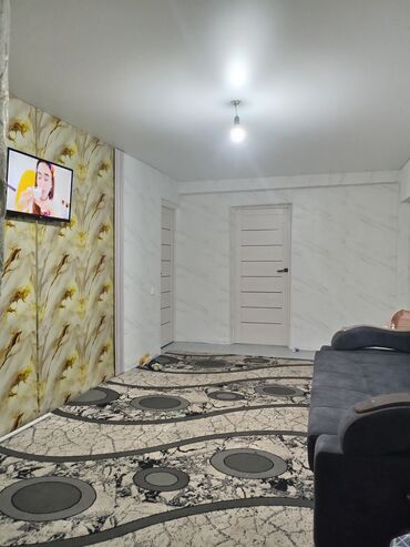 Продажа квартир: 2 комнаты, 43 м², 104 серия, 5 этаж, Дизайнерский ремонт