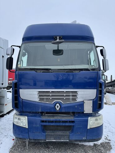 грузовой авто в кредит: Тягач, Renault, 2012 г., Без прицепа