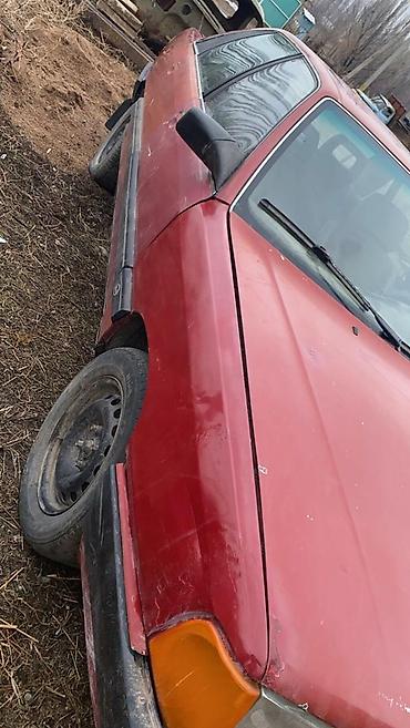 Другие автомобили: Легковой автомобиль седан, серебристый цвет кузова. Передний привод — 5