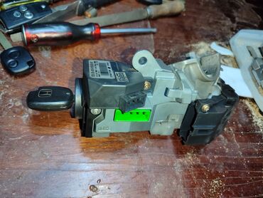 Аварийное вскрытие замков: Потеряли ключи от авто, заклинил замок зажигания, захлопнулся дверь at lalafo.kg — 11 Аварийное вскрытие замков: Потеряли ключи от авто, заклинил замок зажигания, захлопнулся дверь — 11