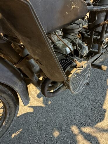 Motosikletlər: Heç bir problemi yoxdur.Rusiya istehsalıdır.Qiymeti 2500 azn — 3