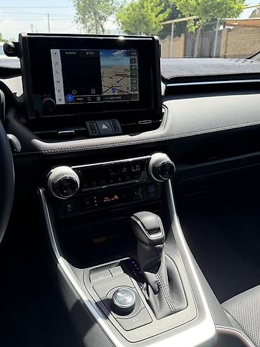 бешка: Toyota RAV4: 2023 г., 2.5 л, Автомат, Гибрид, Кроссовер — 9