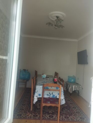 Həyət evləri və villaların satışı: 2 otaqlı, 60 kv. m, Kredit var, Yeni təmirli — 10