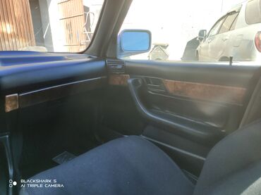 BMW: BMW 5 series: 1992 г., 2.5 л, Механика, Седан — 10