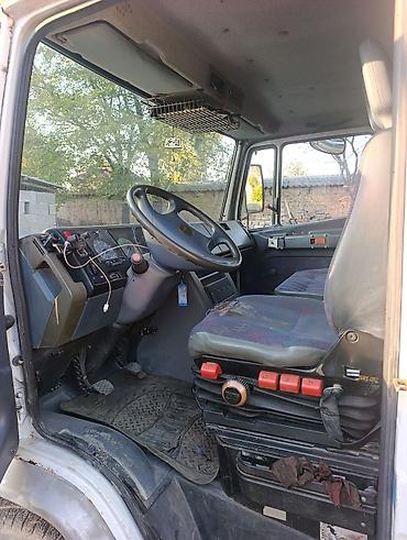 хово тигяч: Mercedes-Benz Vario: 2001 г., 4.3 л, Механика, Дизель, Бус — 5