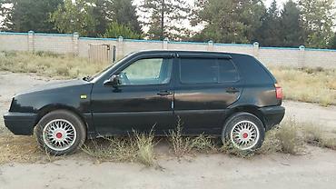 Volkswagen Golf: 1992 г., Механика, Хэтчбэк — 1